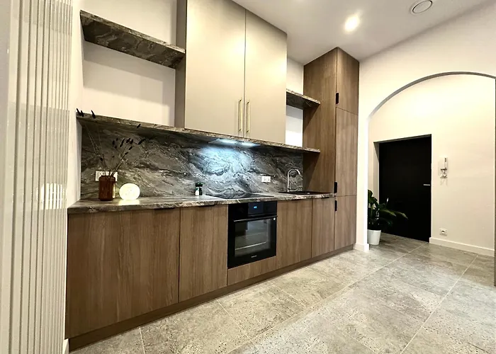 Dubois - Self Check-in 20h Wroclaw